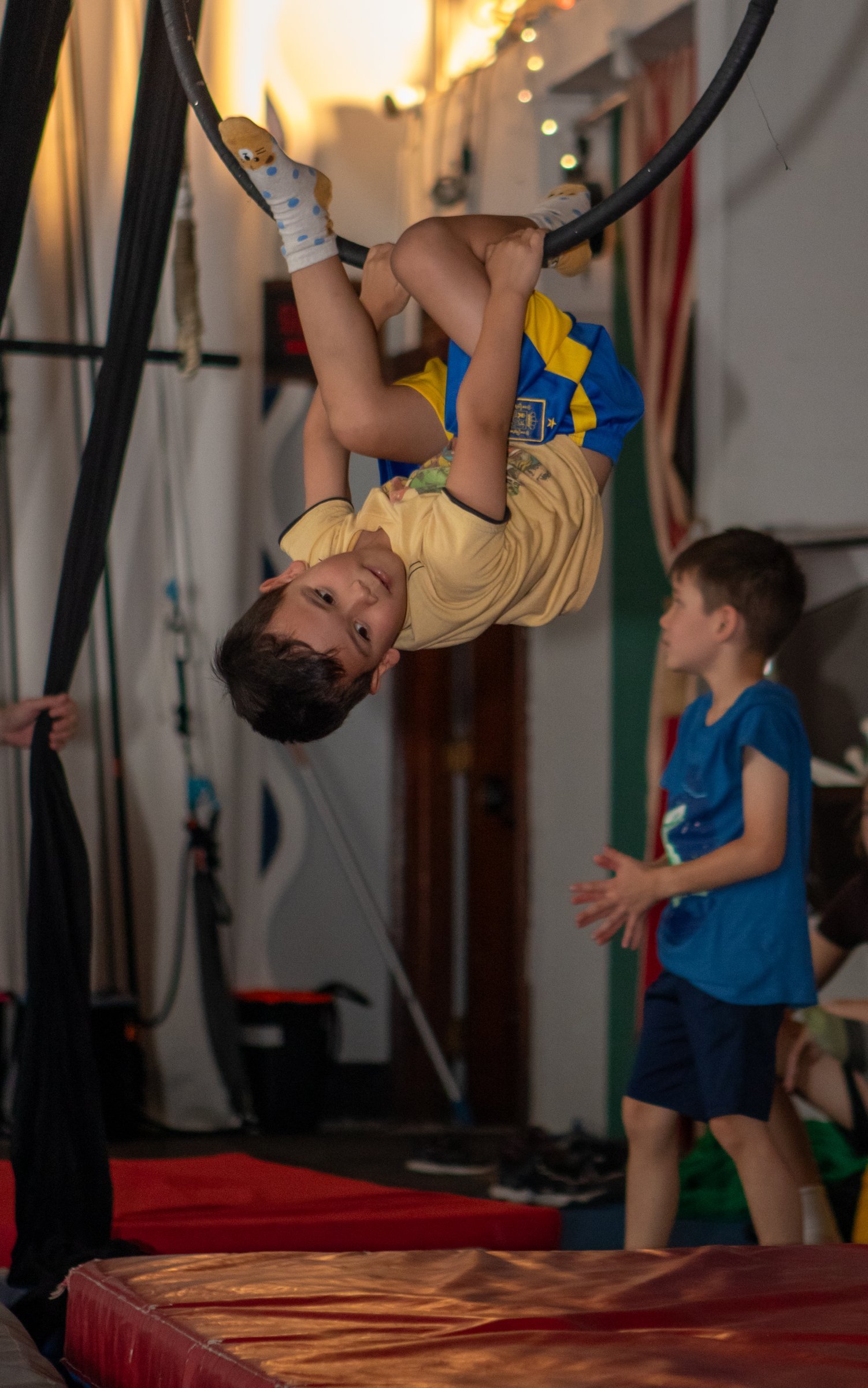 Kids learning circus at summer camp